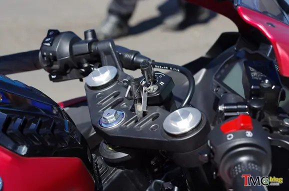 yamaha_r15_2017_024
