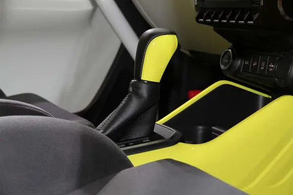 maruti-suzuki-ignis-motocross-style-15