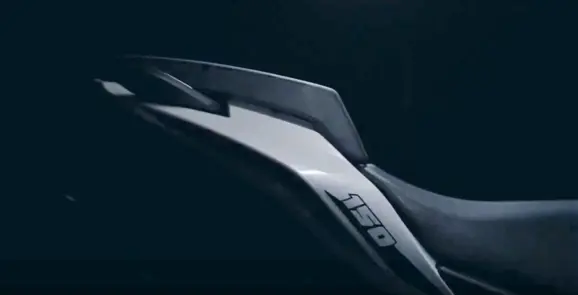 2017-02-02-17_05_27-new-benelli-tnt-150-_-official-teaser-youtube