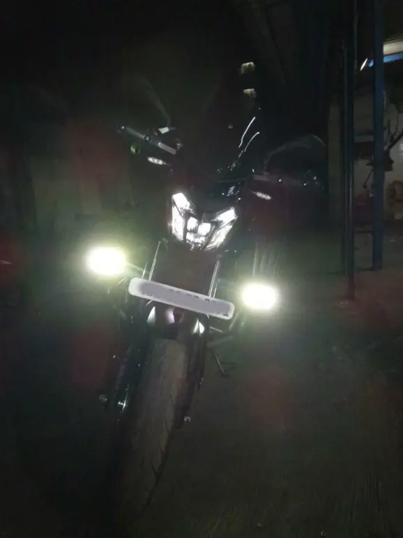 custom-made-bajaj-dominar-400-accessories-2