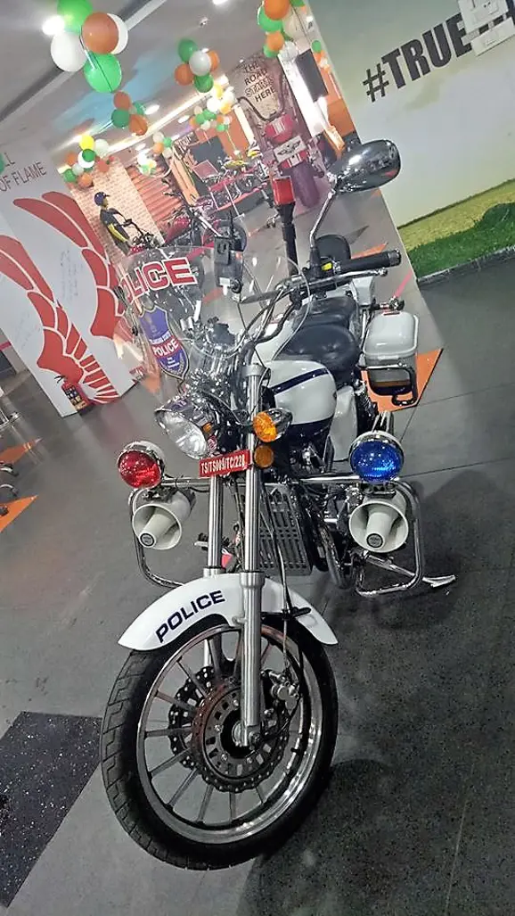 fab-regal-raptor-motorcycles-hyderabad-police-4