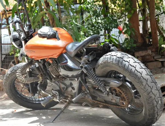 modified-bajaja-avenger-220-by-ornithopter-moto-design