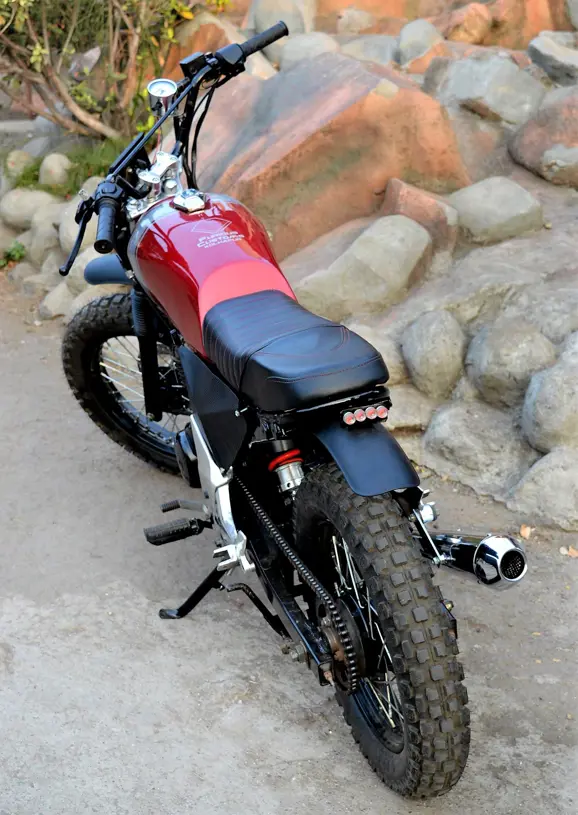 modified-honda-cb-unicorn-scrambler-brat-seat-by-furious-customs-tail-light