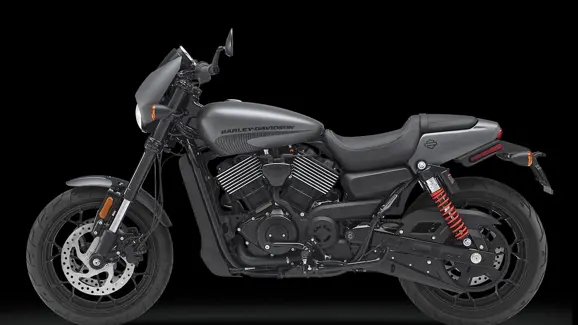 2017-Harley-Davidson-Street-Rod-750-28