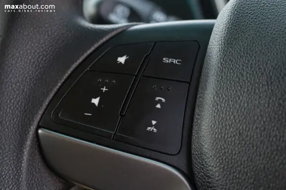 Multifunctional steering wheel with phone connectivity and volume buttons has been given on the top spec KUV100.