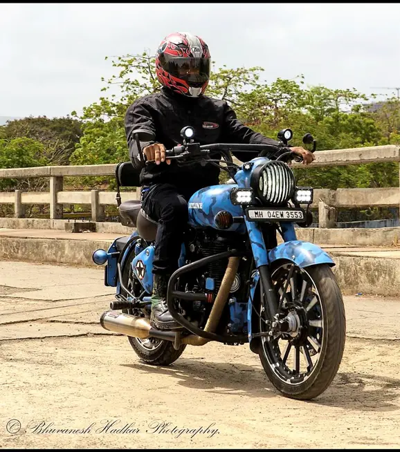 Royal Enfield Classic Skyline
