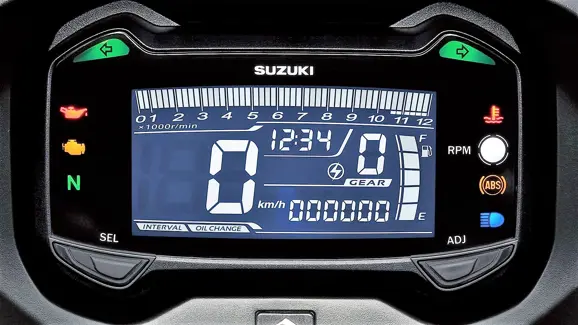 gsx-s250r_web_images_cropped_0001s_0003_gsx250ral8_meter