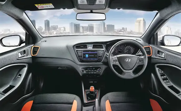 2017-Hyundai-i20-2