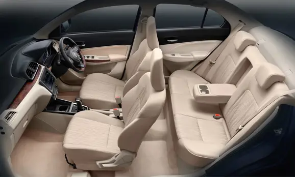 2017-Maruti-Dzire-Official-Photo-4