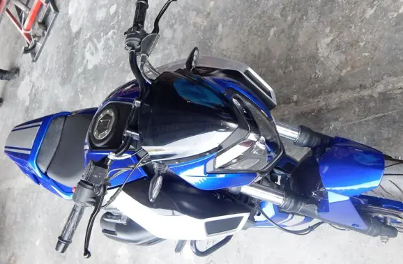 Bajaj-Domivel-400-4