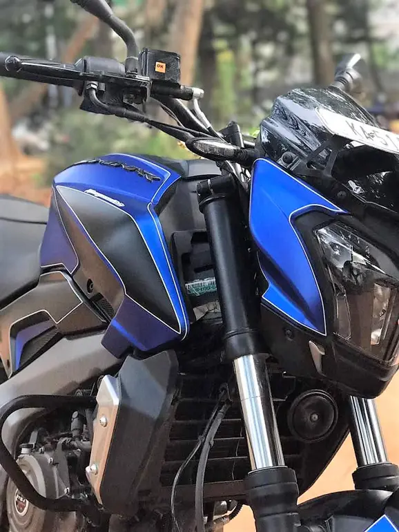 Blue-Bajaj-Dominar-WrapCraft-9