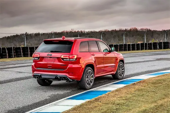 Jeep-Grand-Cherokee-Trackhawk-7