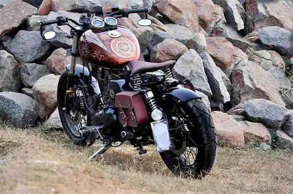 Royal-Enfield-Thunderbird-350-Karma-11