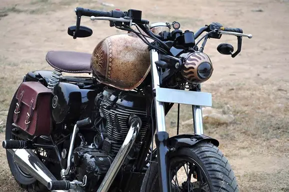 Royal-Enfield-Thunderbird-350-Karma-18