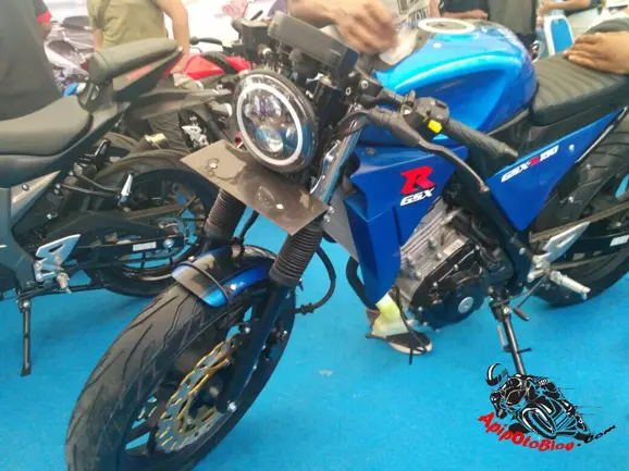 Suzuki-GSx-R150-Cafe-Racer-7