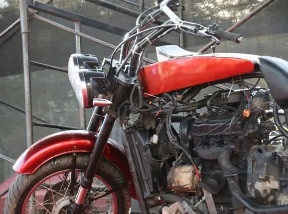 TrailBlazer-Maruti-800-Motorcycle-14