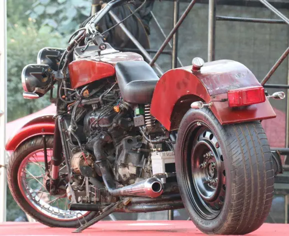 TrailBlazer-Maruti-800-Motorcycle-18