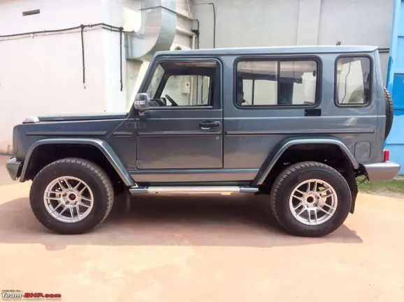 force-gurkha-g-wagen-17
