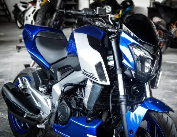 Bajaj-Domivel-400-9