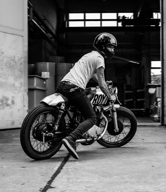 Honda-CB250-Cafe-Racer-2