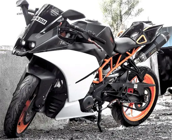 KTM-RC-390-Dual-Exhaust-System-2