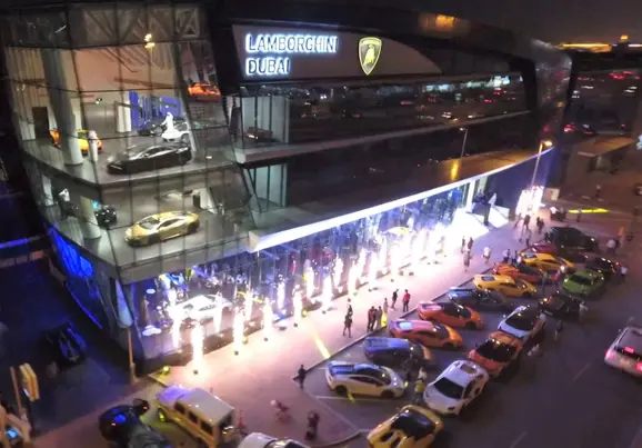 Lamborghini-Dubai-Showroom