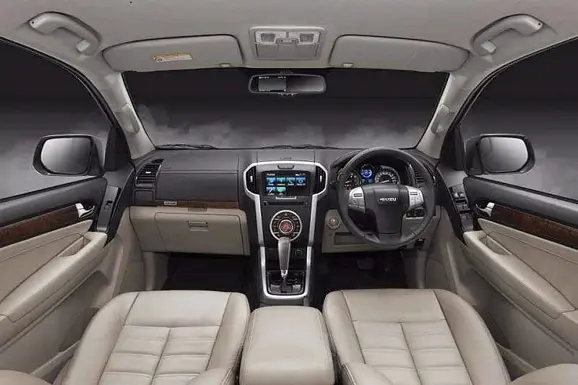 New-Isuzu-MU-X-3