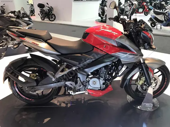 Pulsar-NS200-ABS-3