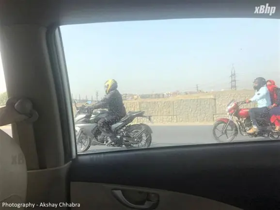 Yamaha-Fazar-250-1-Delhi