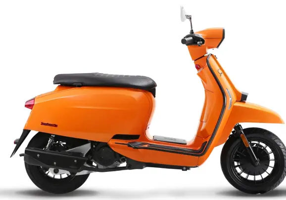 Lambretta-V-Special-Scooter-7