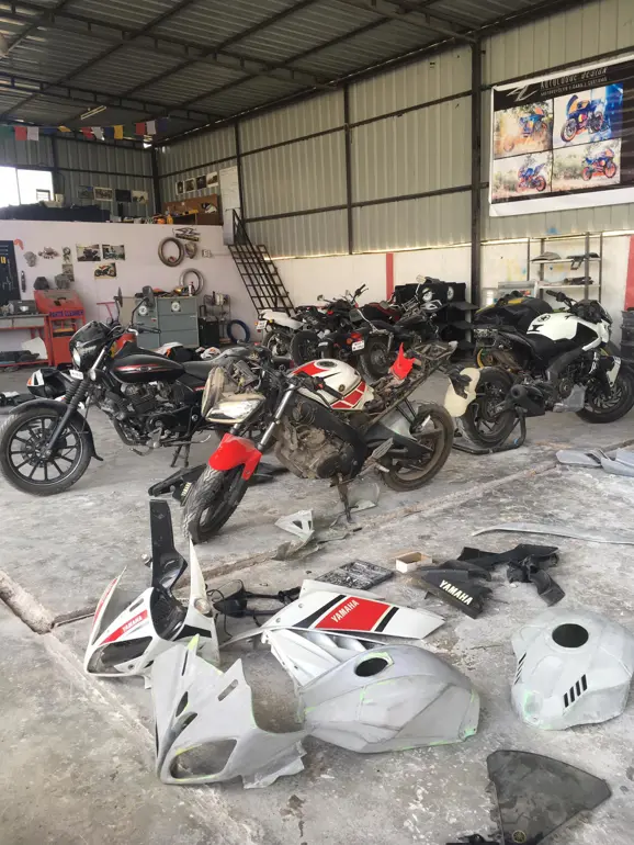 Yamaha-R15-Yamaha-R6-Conversion-Kit-Autologue-Design-2