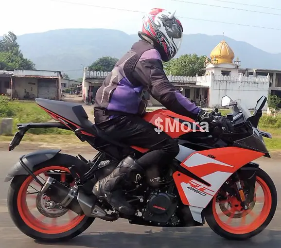 KTM RC 250 Spotted in India