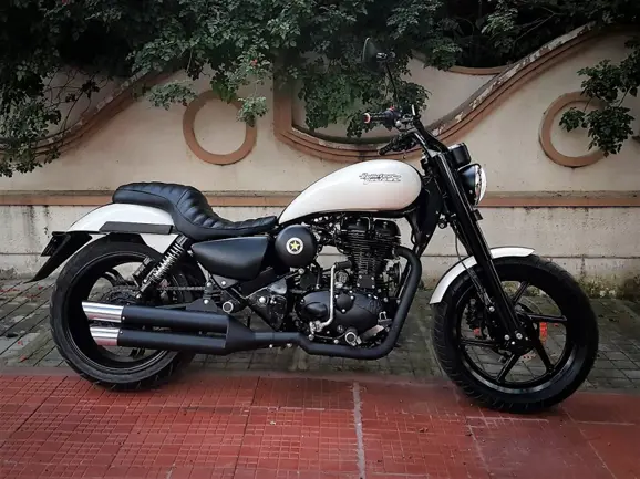 Royal Enfield Thunderbird 500 Iron Maiden