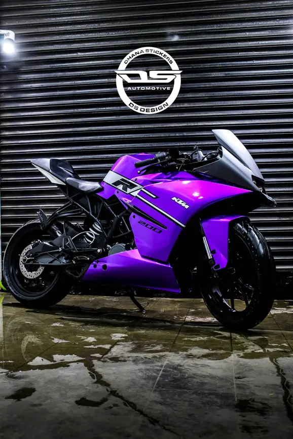 KTM RC 200 Violet Edition