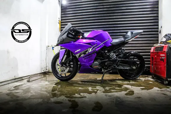 KTM RC 200 Violet Edition