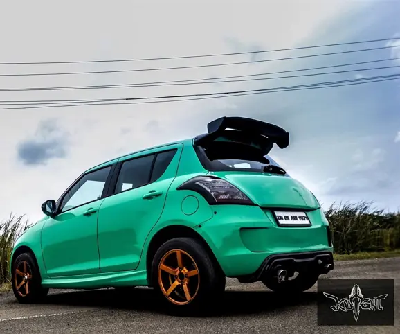 Maruti Swift Gloss Emerald Wrap
