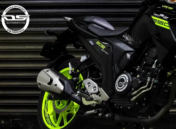 Yamaha FZ25 VR46 Edition