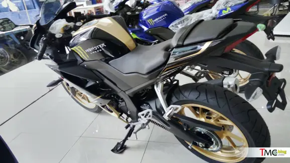 Yamaha R15 V3 Monster Energy Edition
