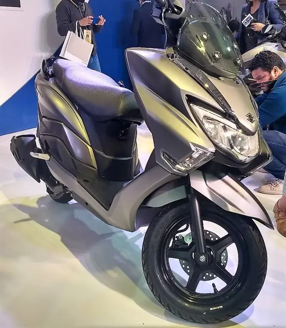 Suzuki Burgman Street