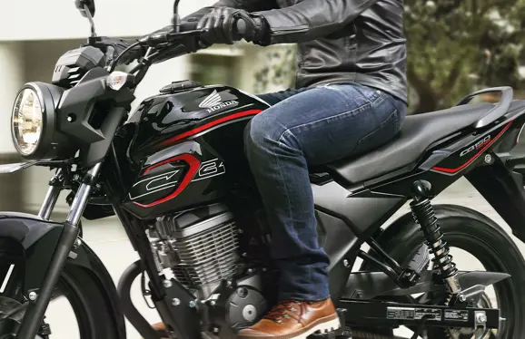 Honda CB150 Verza
