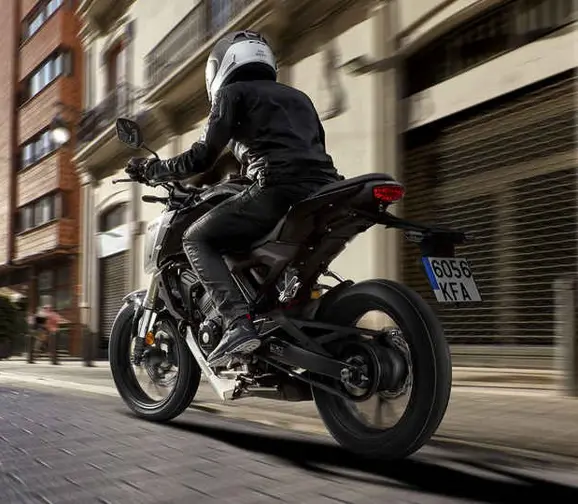Honda CB125R