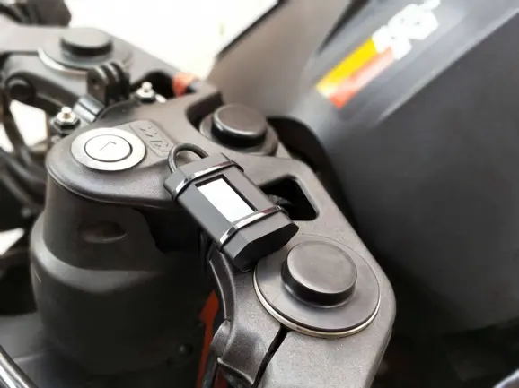 KTM RC 200 Smart Display