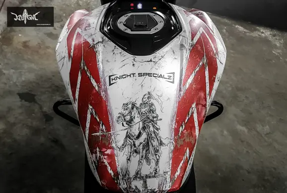 Bajaj Dominar 400 Zombie Edition