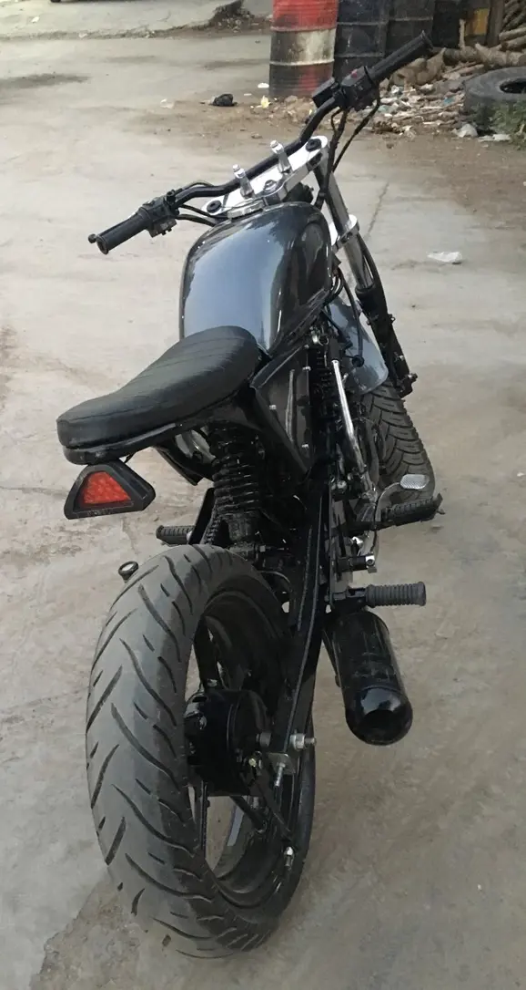 Modified Bajaj Pulsar 180 Scrambler