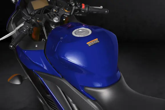 2019 Yamaha R3 Fuel Tank