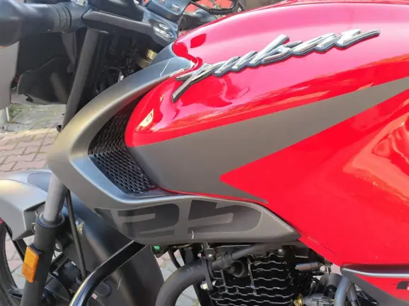 Bajaj Pulsar NS125 Fuel Tank