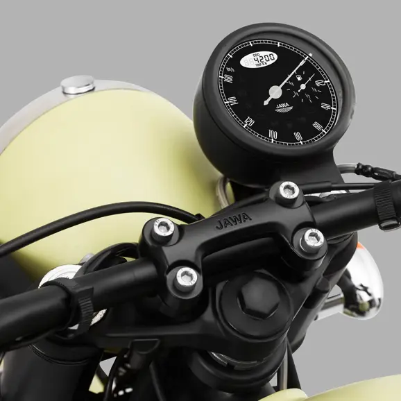 Jawa 42 Console