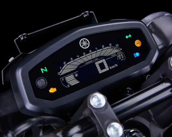 Yamaha FZS V3 Console