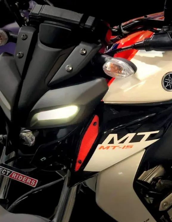 Closeup Shot of White Yamaha MT-15