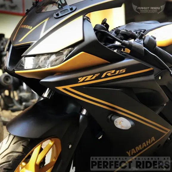 Black and Gold R15 V3 SE Closeup Shot
